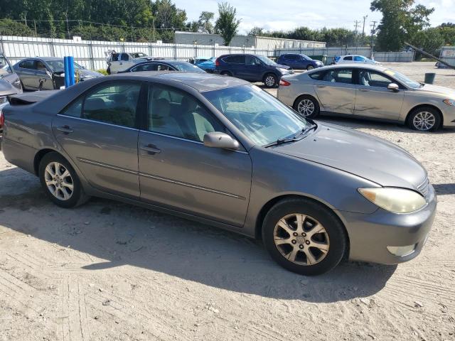 4T1BE30K15U987779 - 2005 TOYOTA CAMRY LE GRAY photo 4