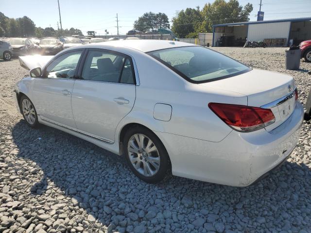 4T1BK3DB5CU457752 - 2012 TOYOTA AVALON BASE Beyaz fotoğraf 2
