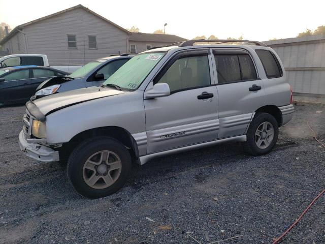 2004 CHEVROLET TRACKER LT, 