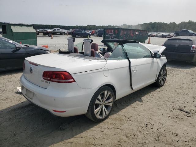 WVWFW8AH7DV002056 - 2013 VOLKSWAGEN EOS LUX 白色 照片 3