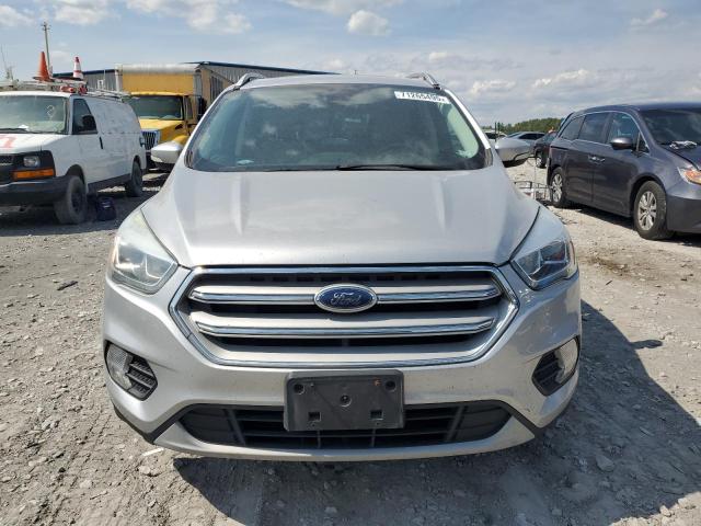 1FMCU9J99HUB15456 - 2017 FORD ESCAPE TITANIUM 银色 照片 5