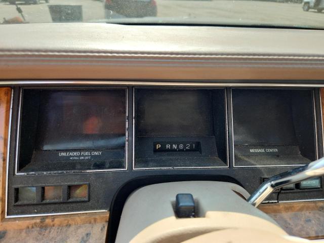 1LNLM81W5PY630400 - 1993 LINCOLN TOWN CAR EXECUTIVE GREEN photo 9