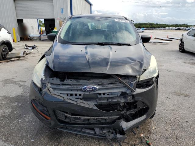 1FMCU0F73GUB12005 - 2016 FORD ESCAPE S BLACK photo 5