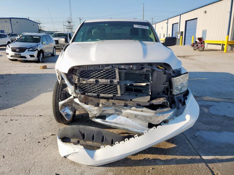 1C6RR6FG8KS712565 - 2019 RAM 1500 CLASS TRADESMAN Biały zdjęcie 5