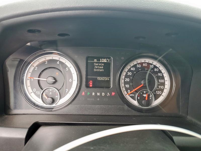 1C6RR6FG8KS712565 - 2019 RAM 1500 CLASS TRADESMAN Biały zdjęcie 9