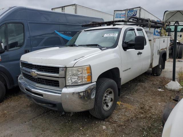 1GBHC79699E136030 - 2009 CHEVROLET SILVERADO C3500 WHITE photo 1