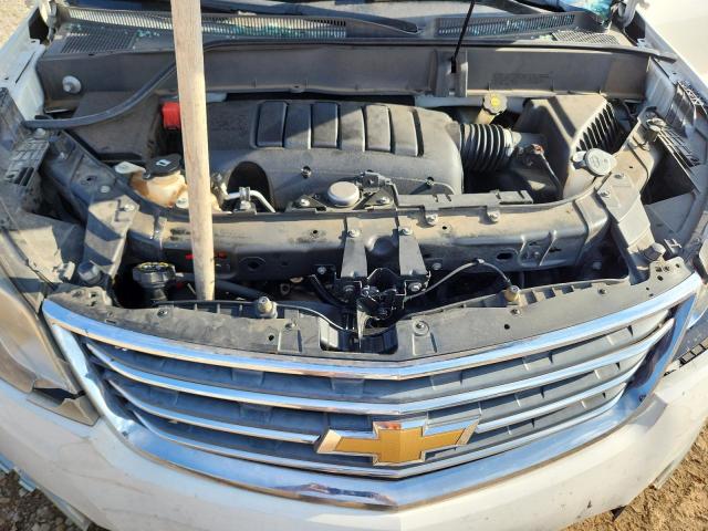 1GNKRGKD9FJ195436 - 2015 CHEVROLET TRAVERSE LT WHITE photo 12