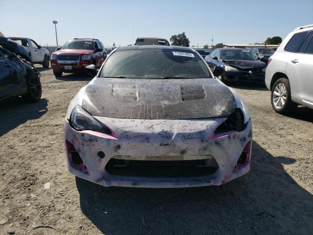 JF1ZNAA16G8703156 - 2016 TOYOTA SCION FR-S WHITE photo 5