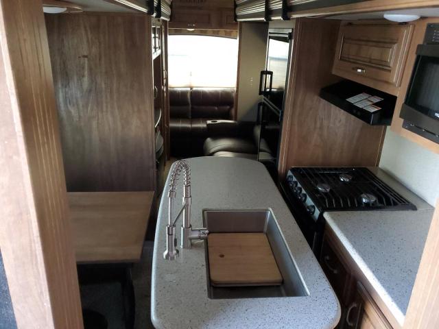 4YDF29828JV601527 - 2018 KEYSTONE TRAILER TAN photo 6