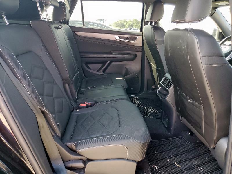 1V2LE2CA4RC214126 - 2024 VOLKSWAGEN ATLAS CROS SE Noir photo 11