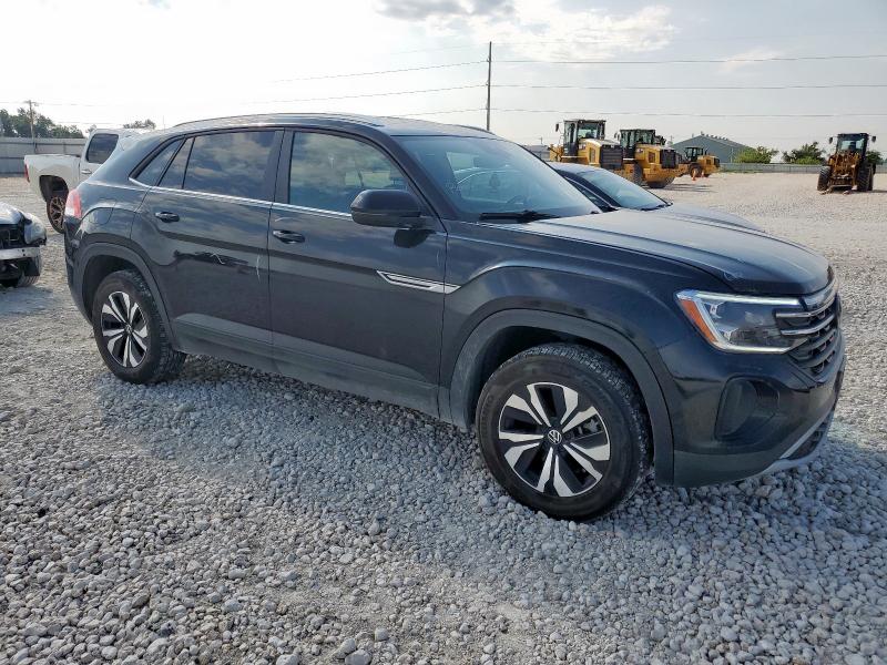 1V2LE2CA4RC214126 - 2024 VOLKSWAGEN ATLAS CROS SE Noir photo 4