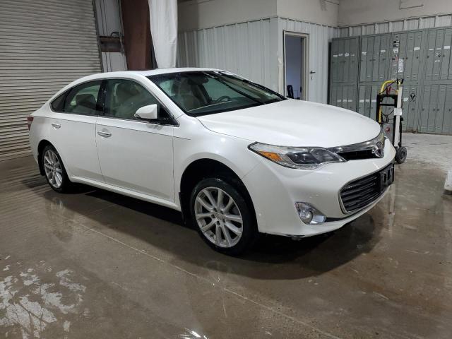 4T1BK1EB2FU150546 - 2015 TOYOTA AVALON XLE WHITE photo 4