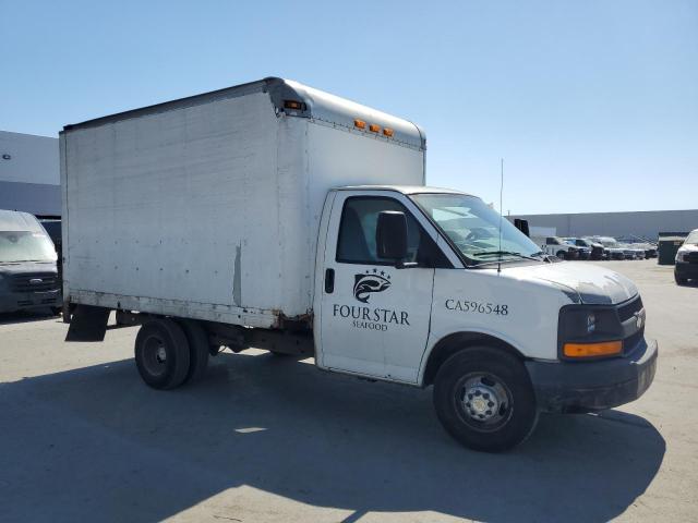 1GB3G2BA7A1175405 - 2010 CHEVROLET EXPRESS G3 თეთრი ფოტო 4