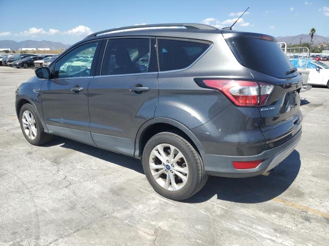 1FMCU9GD0JUA10791 - 2018 FORD ESCAPE SE ნაცრისფერი ფოტო 2