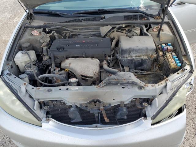 4T1BE32K25U547776 - 2005 TOYOTA CAMRY LE SILVER photo 11
