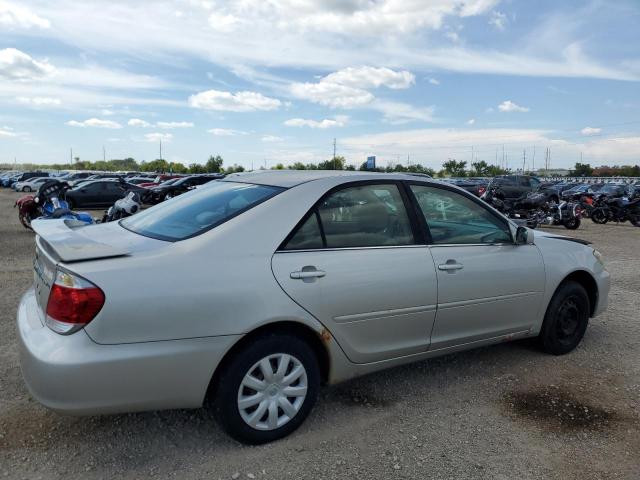 4T1BE32K25U547776 - 2005 TOYOTA CAMRY LE SILVER photo 3