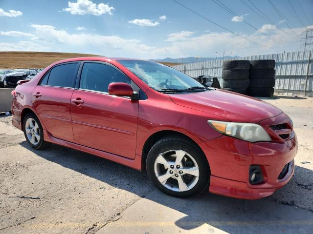 2T1BU4EE9BC608441 - 2011 TOYOTA COROLLA BASE RED photo 4