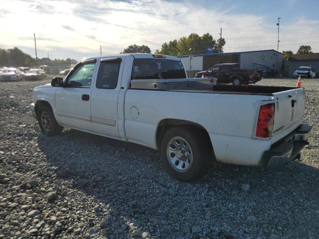 1GCEC19V27Z194814 - 2007 CHEVROLET SILVERADO C1500 CLASSIC WHITE photo 2