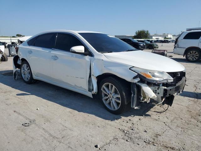 4T1BK1EB4DU008079 - 2013 TOYOTA AVALON BASE Biały zdjęcie 4