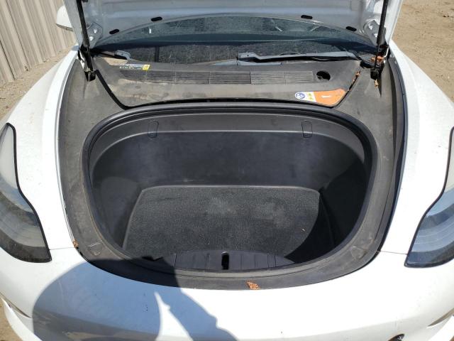 5YJ3E1EA1JF023019 - 2018 TESLA MODEL 3 白色 照片 11