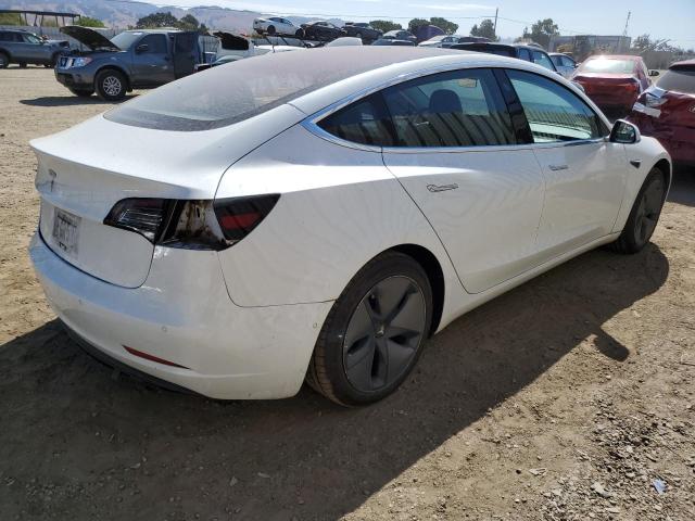 5YJ3E1EA1JF023019 - 2018 TESLA MODEL 3 白色 照片 3
