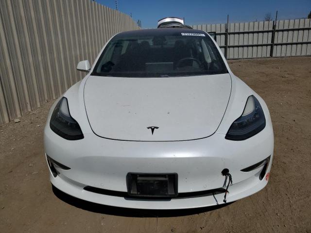 5YJ3E1EA1JF023019 - 2018 TESLA MODEL 3 白色 照片 5