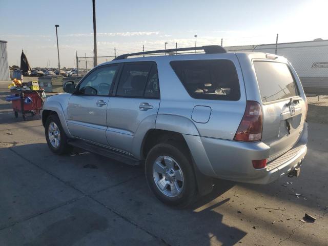 JTEZU14R340040312 - 2004 TOYOTA 4RUNNER SR5 SILVER photo 2