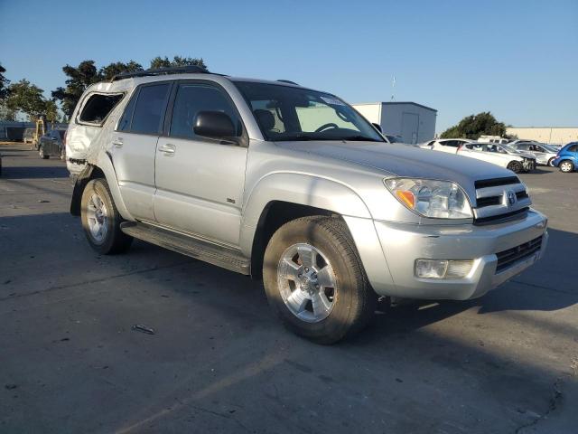 JTEZU14R340040312 - 2004 TOYOTA 4RUNNER SR5 SILVER photo 4