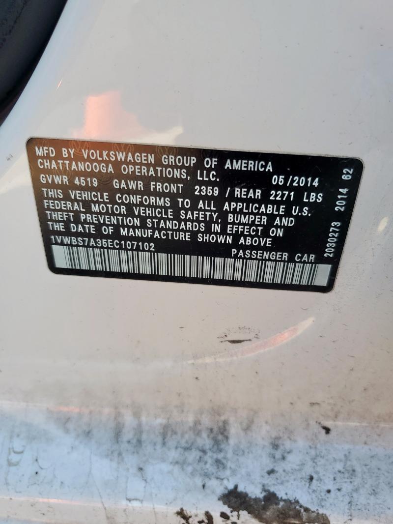 1VWBS7A35EC107102 - 2014 VOLKSWAGEN PASSAT SE Weiß Foto 12