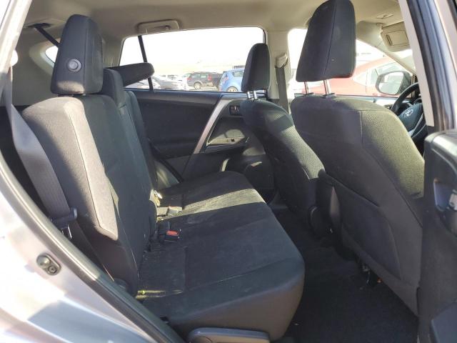 JTMBFREV8JJ195843 - 2018 TOYOTA RAV4 LE SILVER photo 10