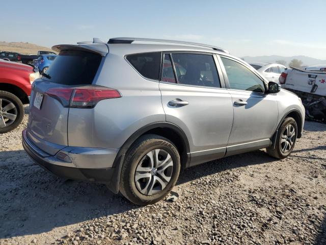 JTMBFREV8JJ195843 - 2018 TOYOTA RAV4 LE SILVER photo 3
