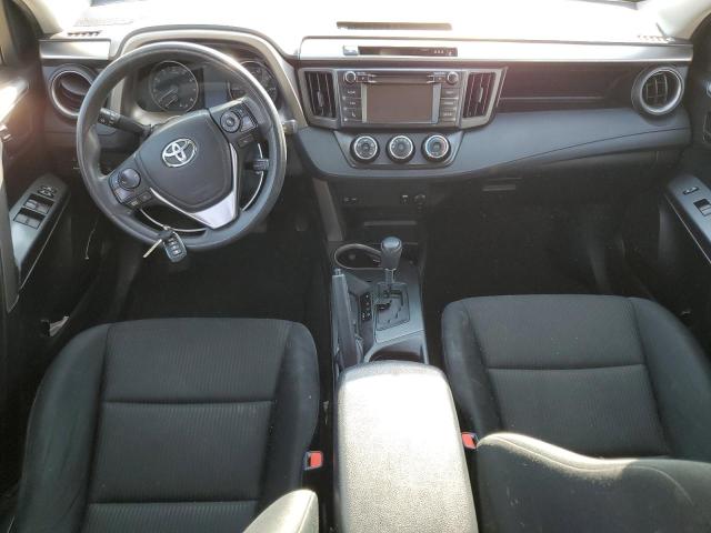 JTMBFREV8JJ195843 - 2018 TOYOTA RAV4 LE SILVER photo 8