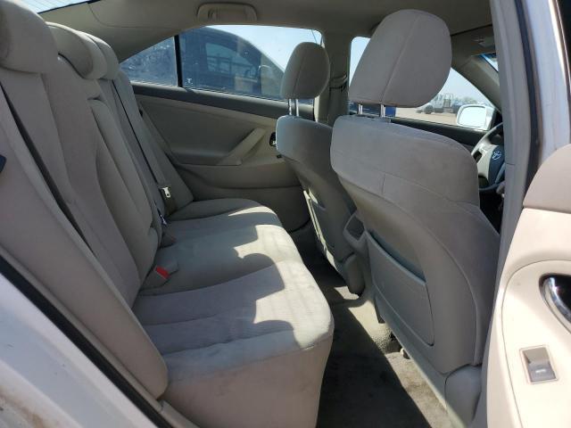 4T1BF3EK5BU637265 - 2011 TOYOTA CAMRY BASE WHITE photo 10