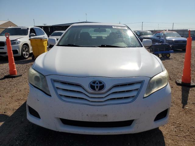 4T1BF3EK5BU637265 - 2011 TOYOTA CAMRY BASE WHITE photo 5