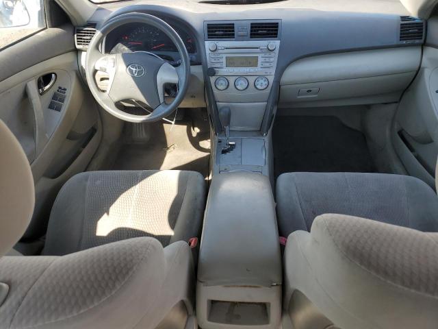 4T1BF3EK5BU637265 - 2011 TOYOTA CAMRY BASE WHITE photo 8