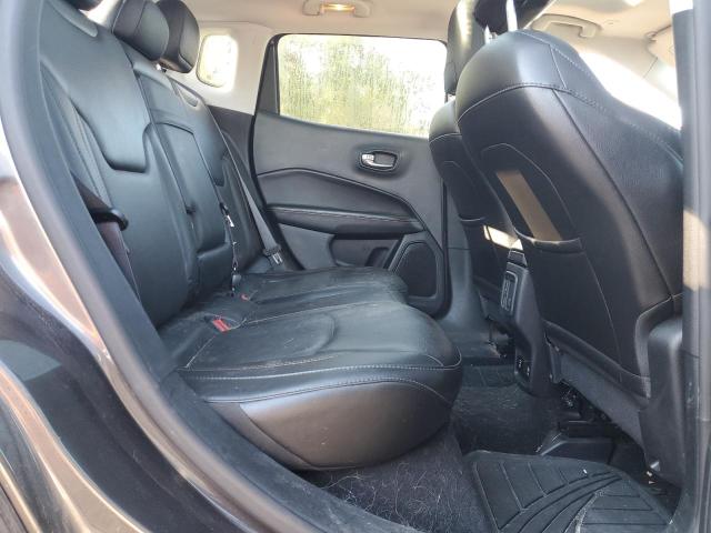 3C4NJDCB6JT365309 - 2018 JEEP COMPASS LIMITED Szary zdjęcie 11