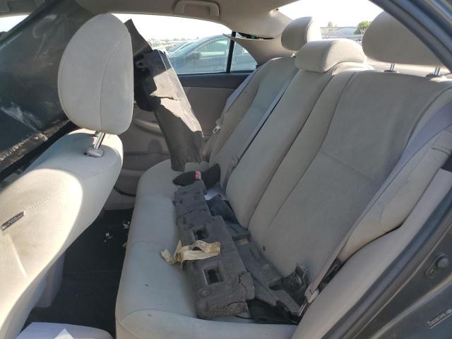 2T1BU4EE0BC628223 - 2011 TOYOTA COROLLA BASE ნაცრისფერი ფოტო 10