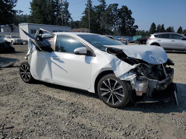 5YFBURHE6JP838963 - 2018 TOYOTA COROLLA L თეთრი ფოტო 4