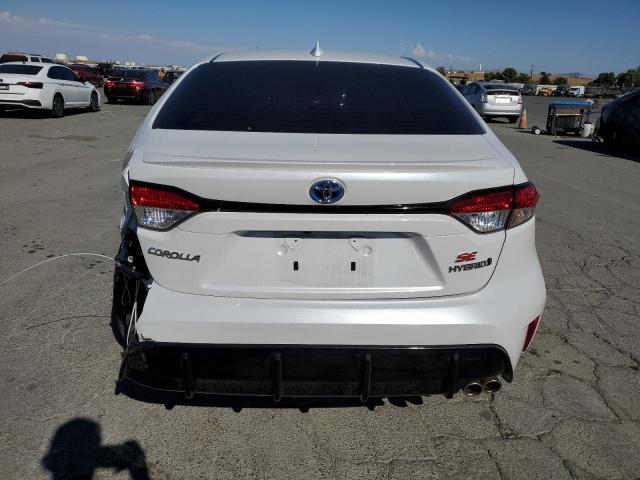 JTDBCMFE8R3040137 - 2024 TOYOTA COROLLA LE WHITE photo 6