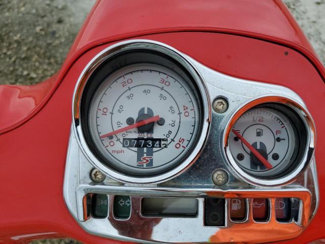 ZAPC386B995500264 - 2009 VESPA LX 50 RED photo 8