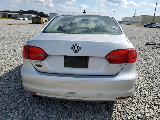 3VWLL7AJ9EM270608 - 2014 VOLKSWAGEN JETTA TDI SILVER photo 6