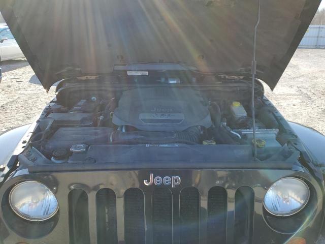 1C4BJWEG9DL684453 - 2013 JEEP WRANGLER U SAHARA BLACK photo 12