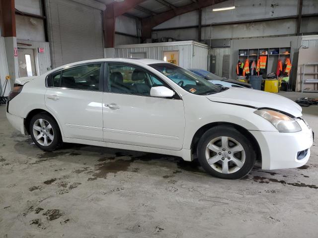 1N4AL21E99N457915 - 2009 NISSAN ALTIMA 2.5 WHITE photo 4