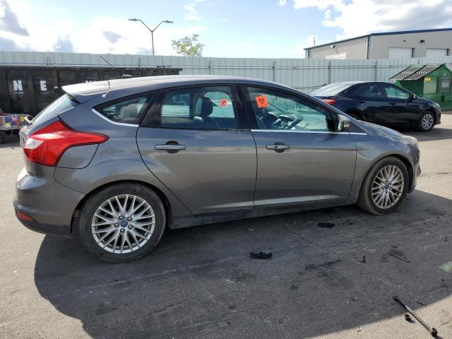 1FADP3N2XDL222757 - 2013 FORD FOCUS TITANIUM GRAY photo 3