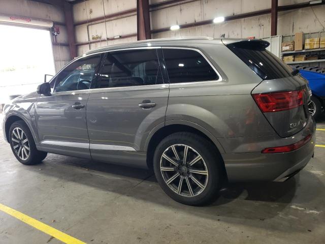 WA1LAAF7XHD016855 - 2017 AUDI Q7 PREMIUM PLUS Gris foto 2