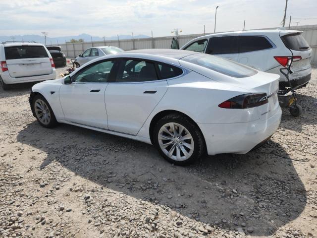5YJSA1E22JF281078 - 2018 TESLA MODEL S თეთრი ფოტო 2