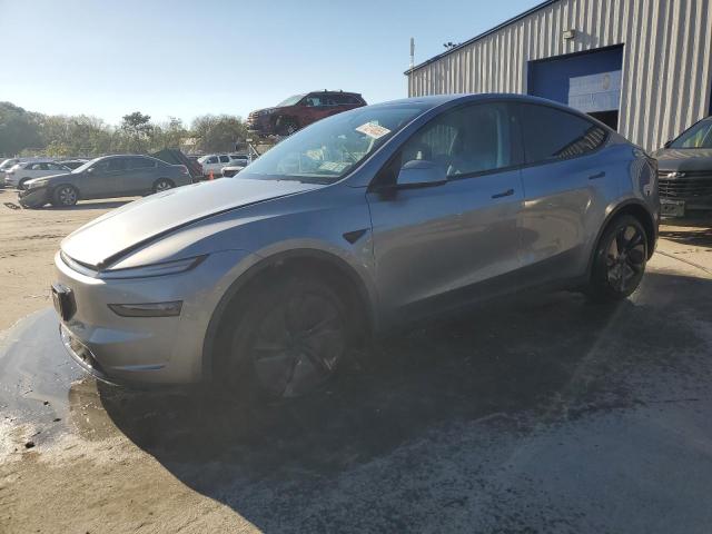 2026 TESLA MODEL Y, 