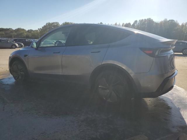 7SAYGDEE6TF326131 - 2026 TESLA MODEL Y GRAY photo 2