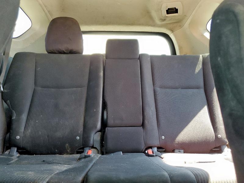 JTMZFREV5HJ719149 - 2017 TOYOTA RAV4 LE WHITE photo 10