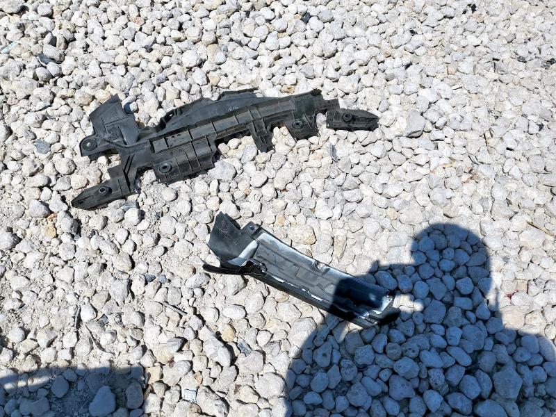 JTMZFREV5HJ719149 - 2017 TOYOTA RAV4 LE WHITE photo 13